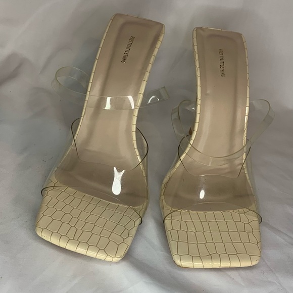 2 for $48 PrettyLittleThing Cream Women's Heels - Picture 2 of 5
